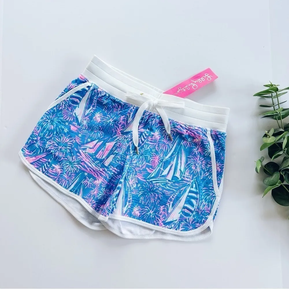 NEW Lilly Pulitzer 4” Short Bocca Blue It’s a Sailabration - Image 3