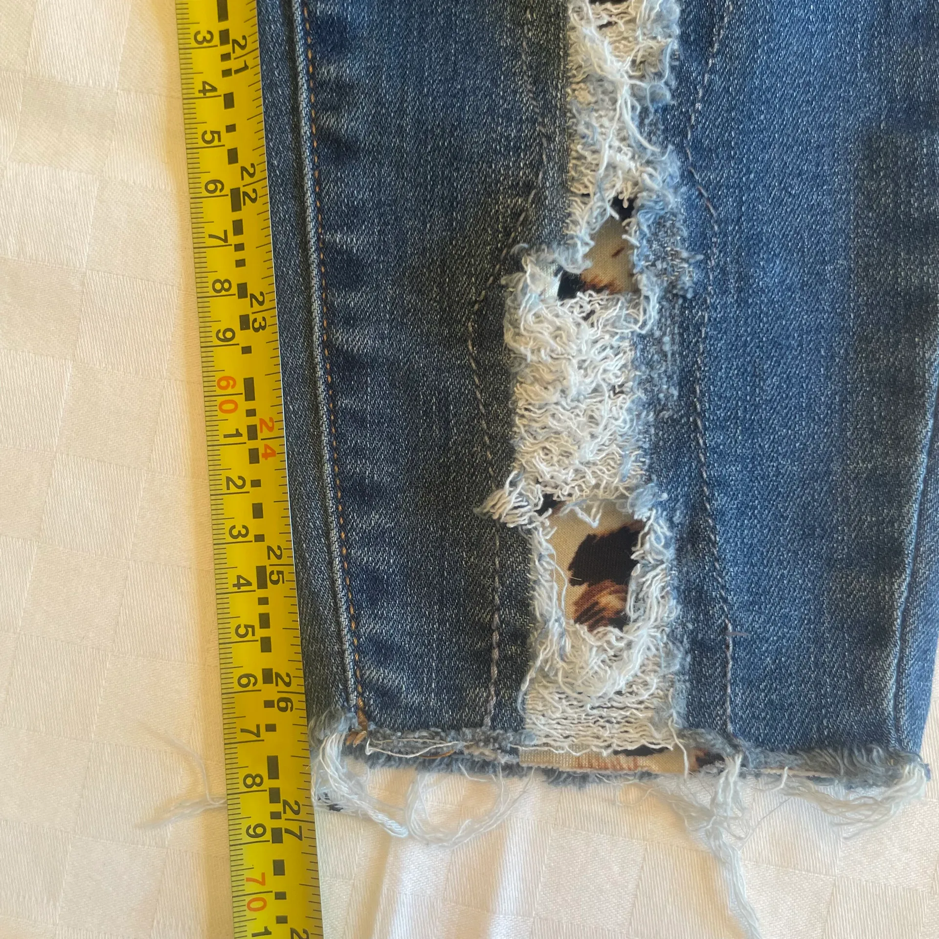 7/28 Leopard Patch High Rise Ripped Skinny Raw Hem Jeans JB82166DK - Image 13