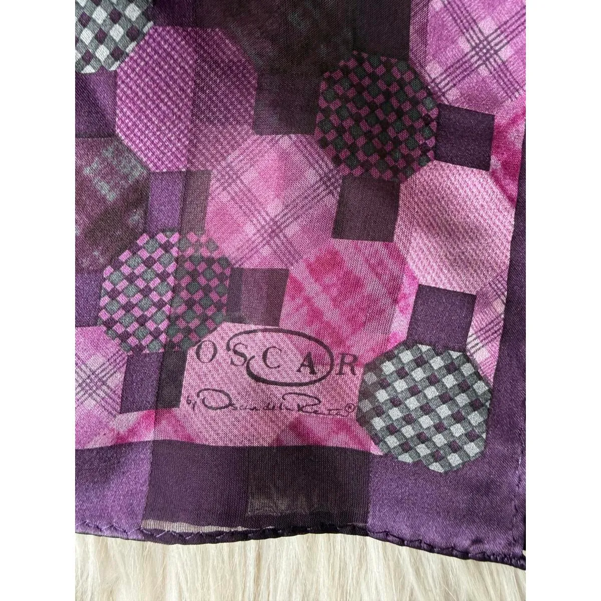 Oscar de la Renta Purple Silk Scarf with Geometric Pattern - Image 2
