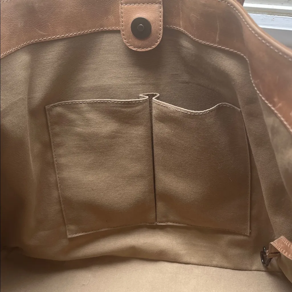 Authentic Frye Tan Leather Tote Bag Excellent Condition - Image 8