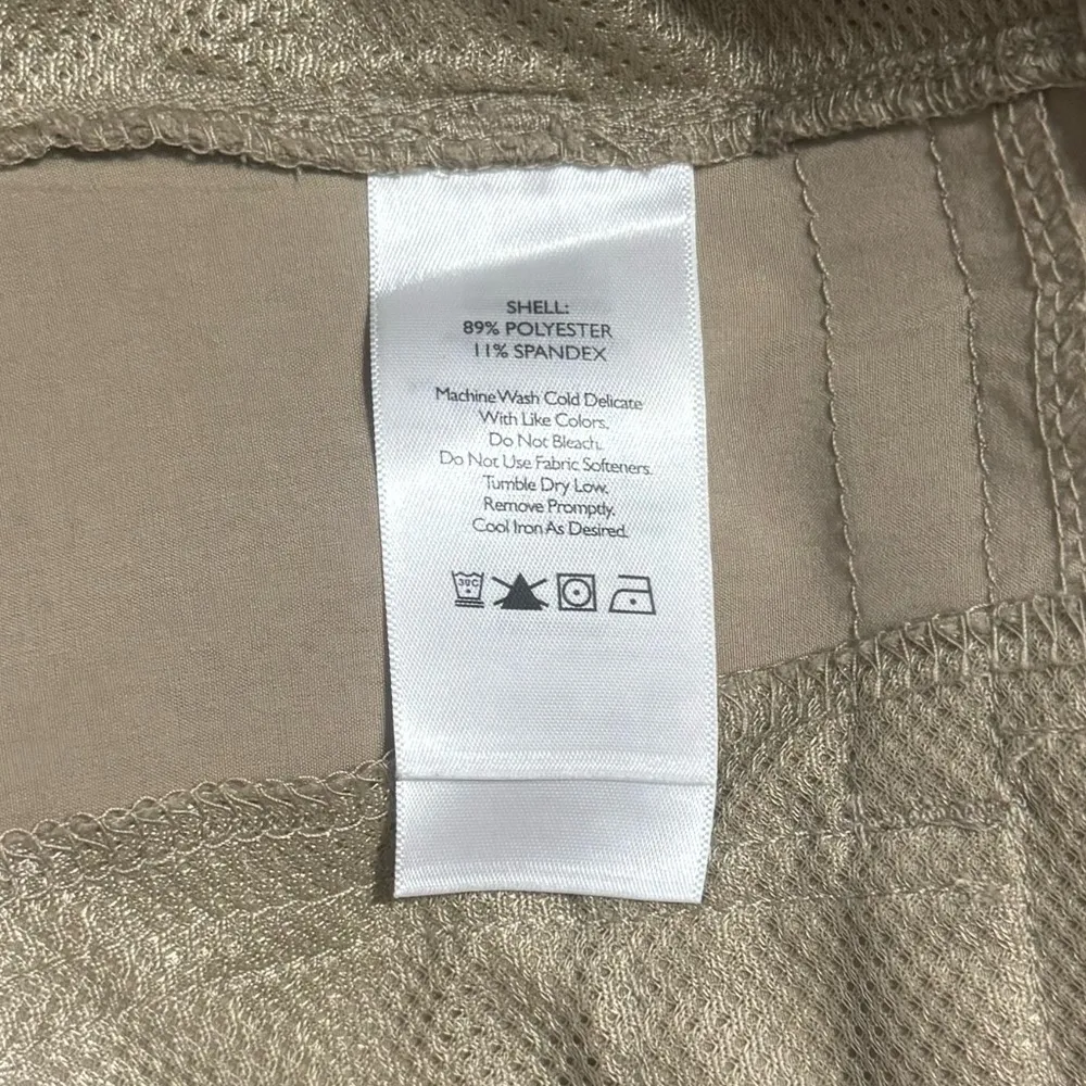 Eddie Bauer Women’s Khaki Cargo Pants Size 18 - Image 5