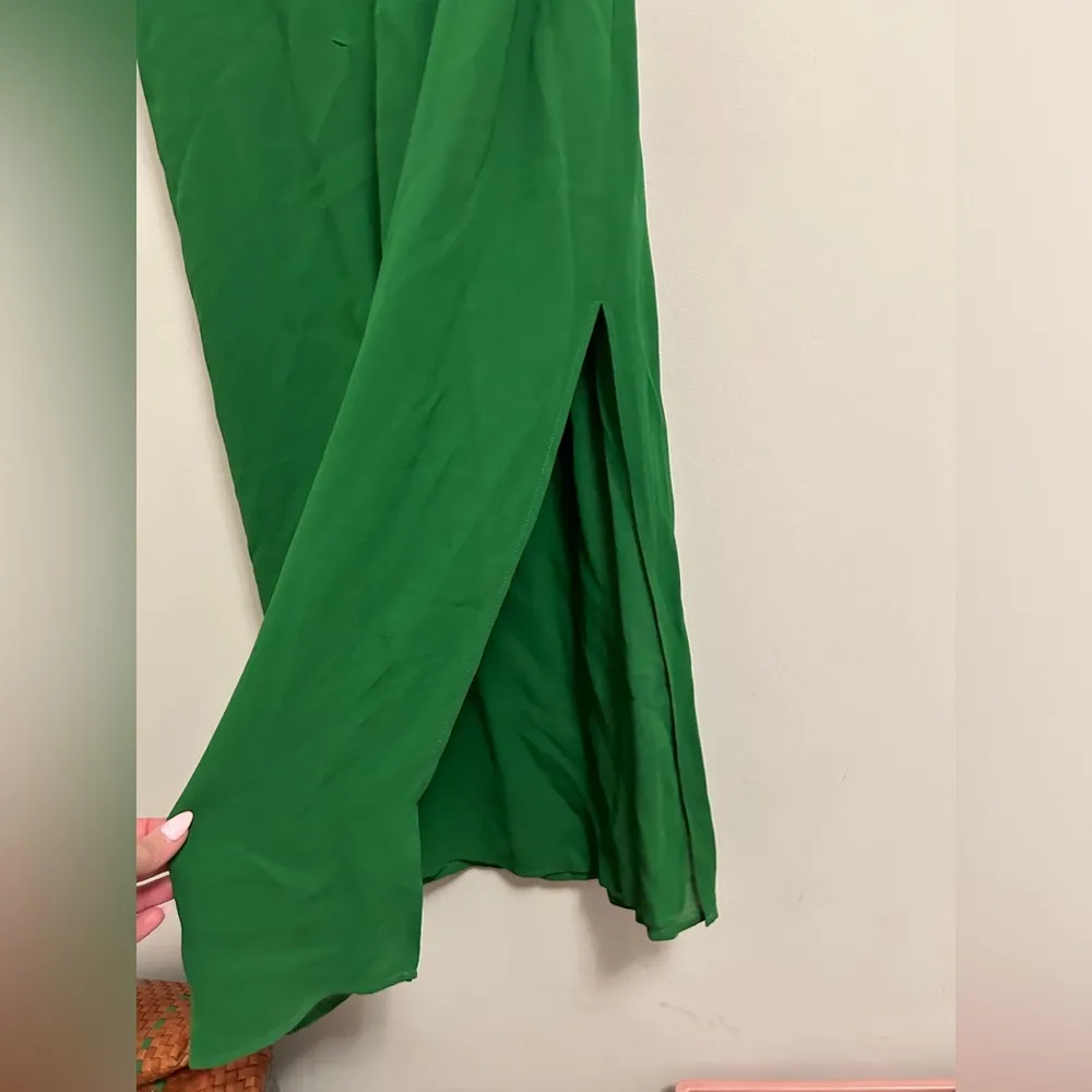 Reformation Lore Ruched Strapless Midi Dress in Kelly Green size 8 - Image 6