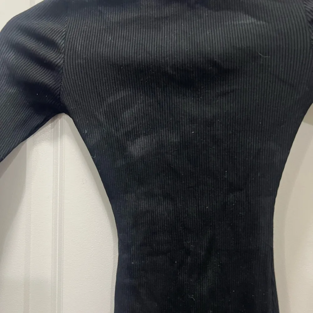 Naked Wardrobe Black Snatched Ribbed Crewneck Long Sleeve Dress Size XS $68 - Image 4