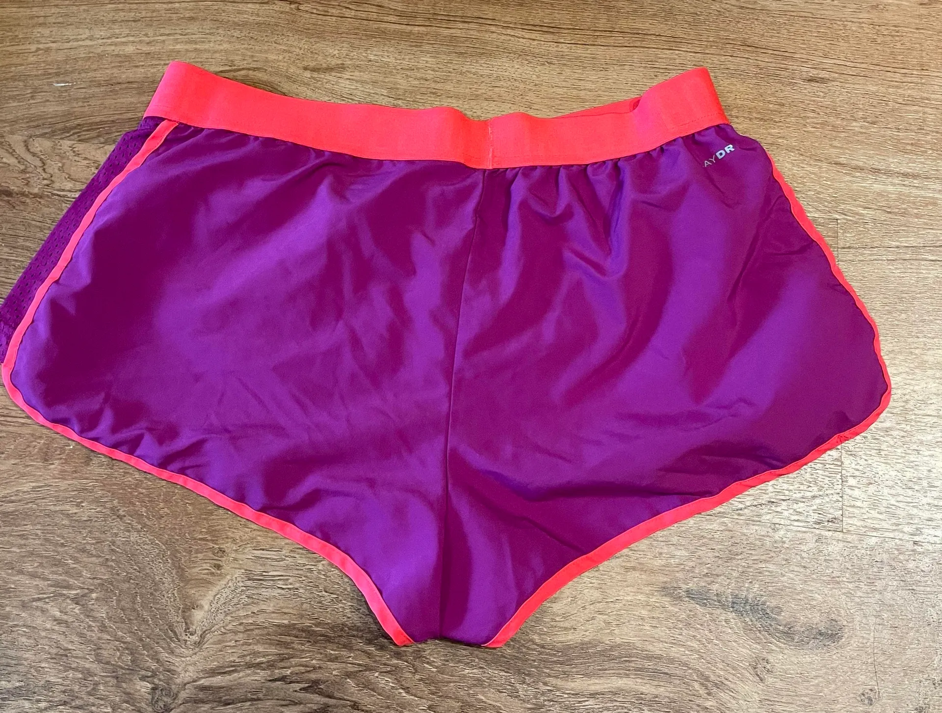 Reebok Cute  Running Shorts - Image 2