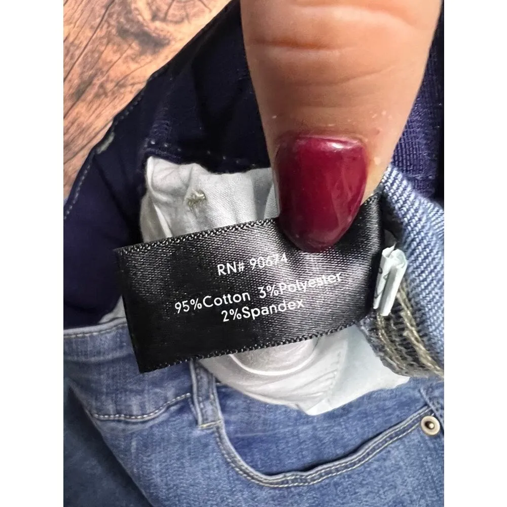 Boston Proper Women's Blue Denim Capri Pants Size 12 Casual Solid - Image 4