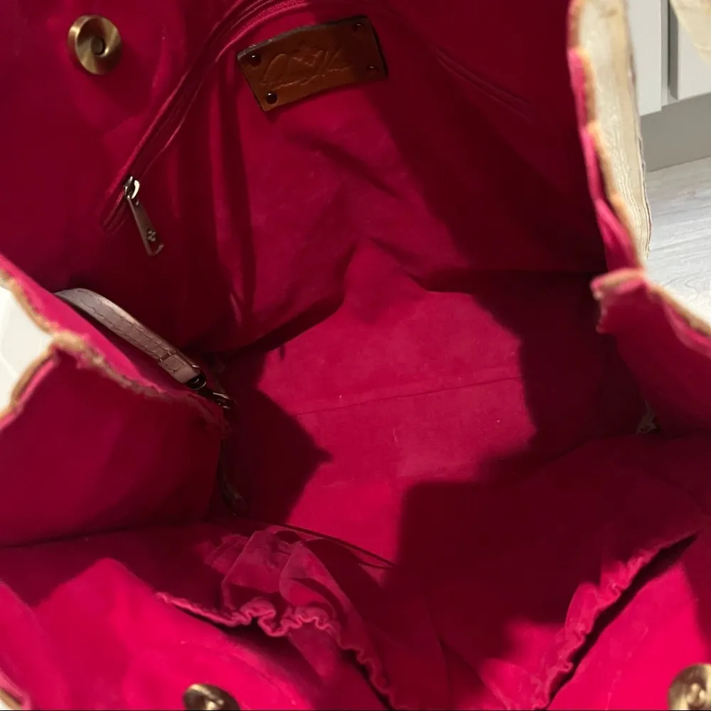 Large Patricia Nash Burnished Tooled Leather Gold Metallic Cavo Tote - Image 15