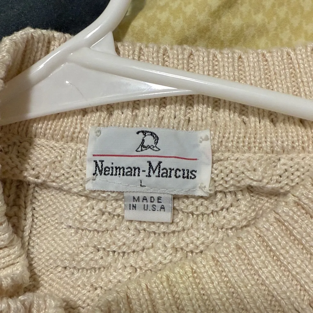Neiman Marcus Vintage Beige Cable Knit Sweater Unisex Size Large - Image 4