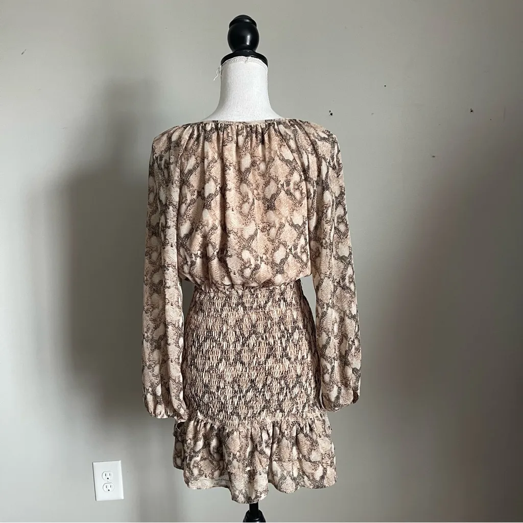 LE LIS | Snakeskin Reptile Print Smocked Long Sleeve Dress Sz S - Image 7