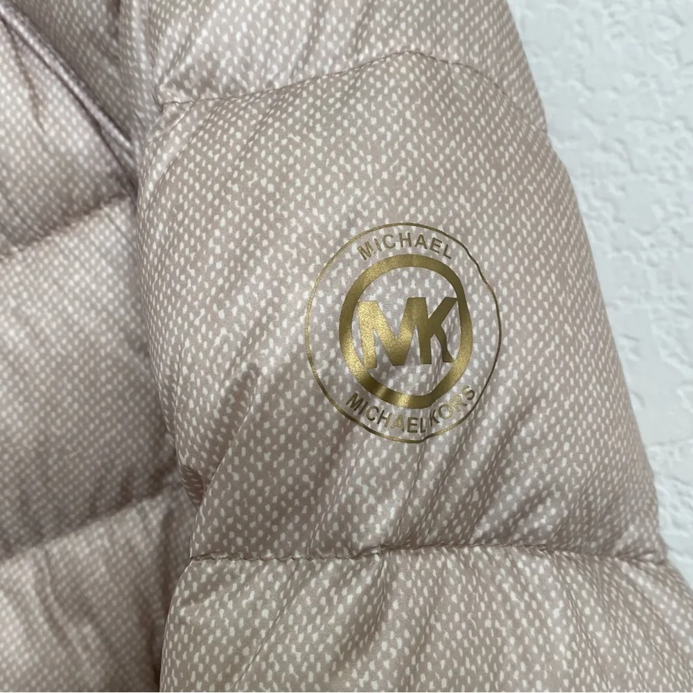 MICHAEL Michael Kors Beige Satin Specks Chevron Quilted Puffer Jacket Size M - Image 13