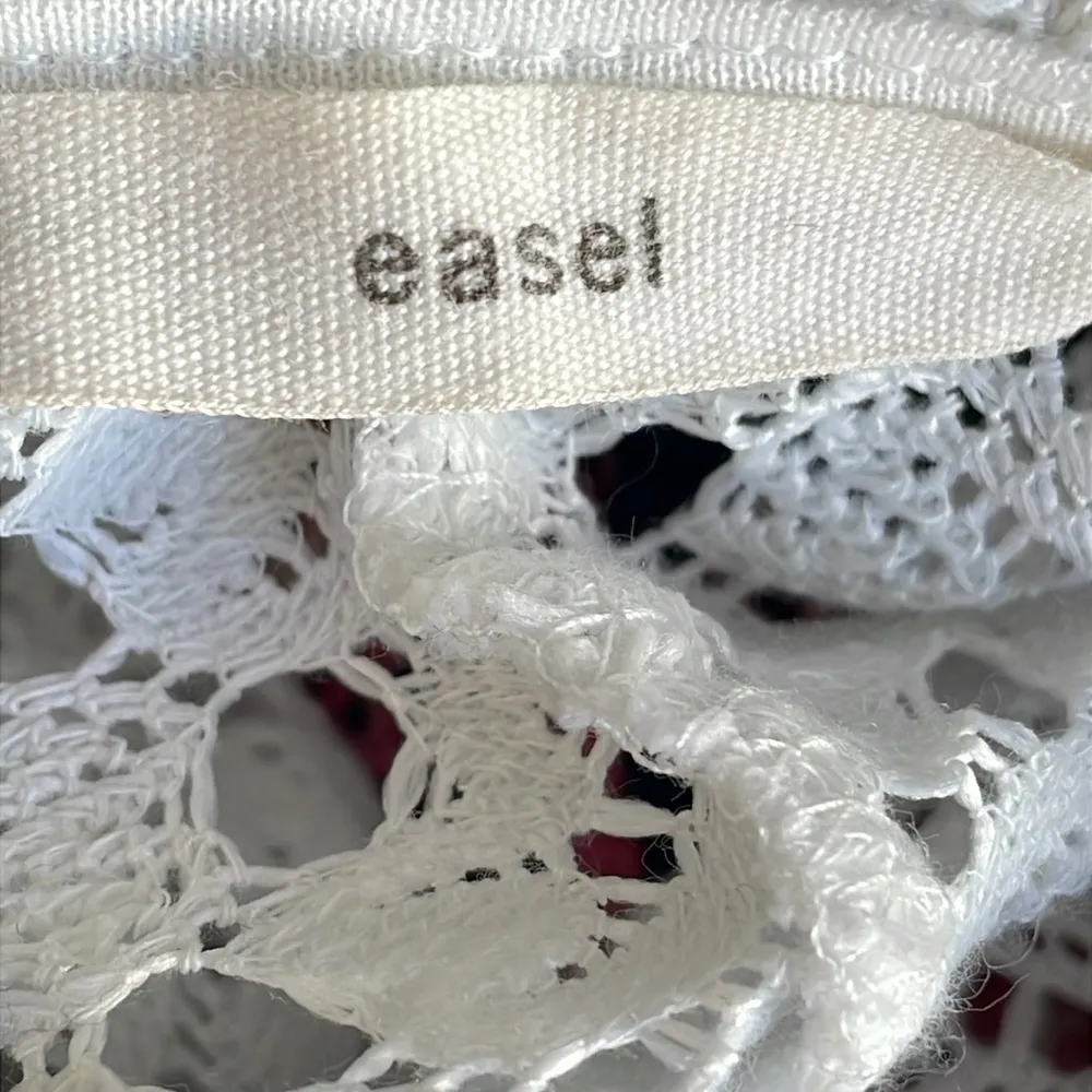 Easel White Lace Cardigan Wrap - Image 4