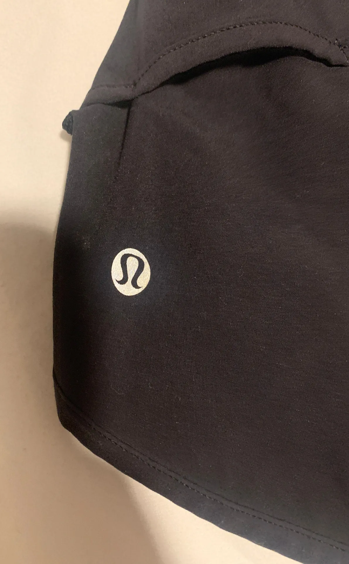 Lululemon Shorts 4 - Image 3