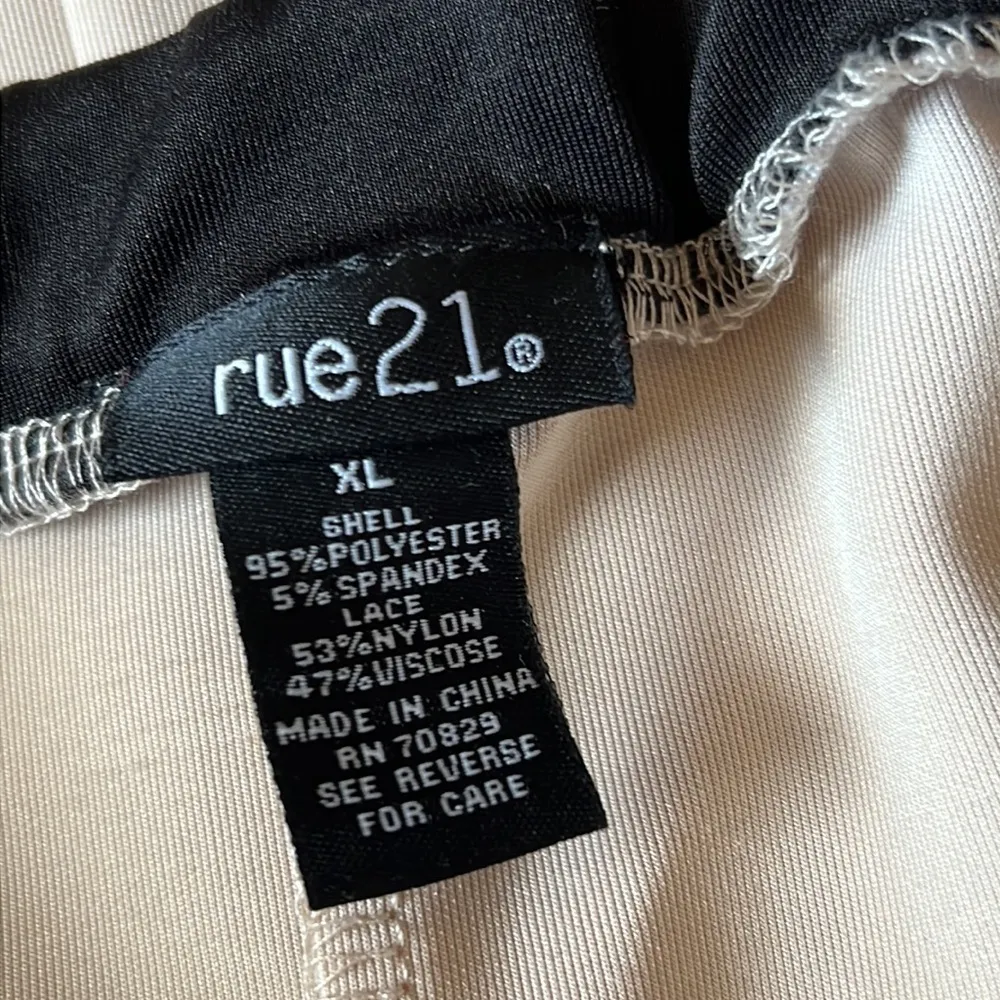 Rue 21 Strapless Dress Size XL - Image 7