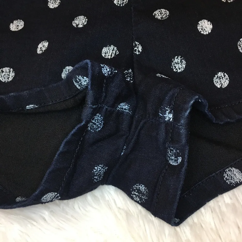 // KIMCHI BLUE Navy Blue Polka Dot High Waist Stretch Shorts 0 - Image 6