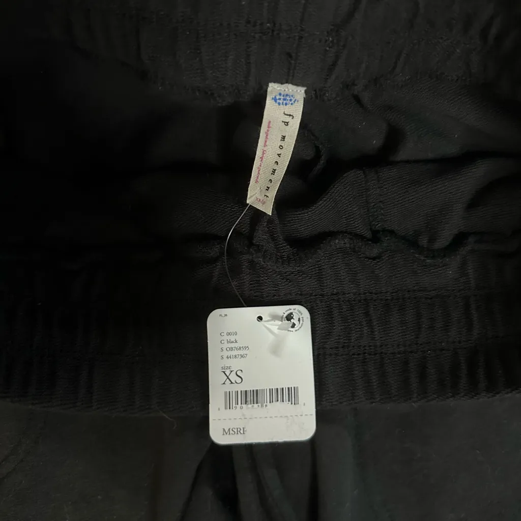 NWT Free People Movement Sunny Skinny Sweatpants black XS - Image 4