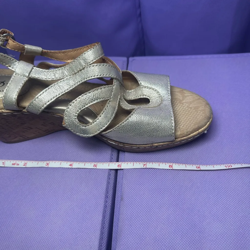B.O.C. Born Wedge Leather Sandals Cream Cork Gold Metallic Platform Shoes 9M Size 9 - Image 10
