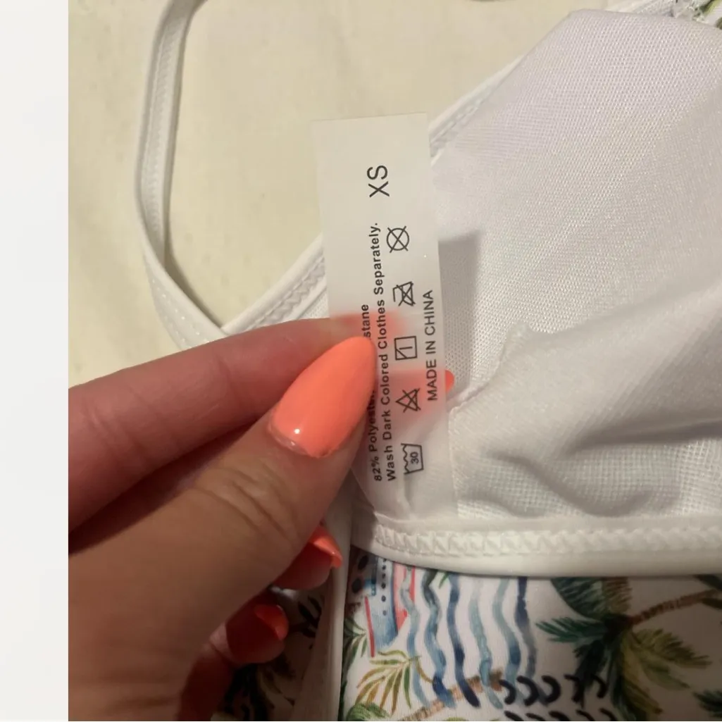 SHEIN Tropical Print Bikini - White and Green - Image 3