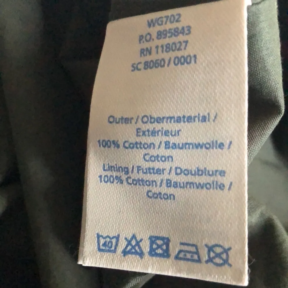 Boden 70’s Floral A - Image 4