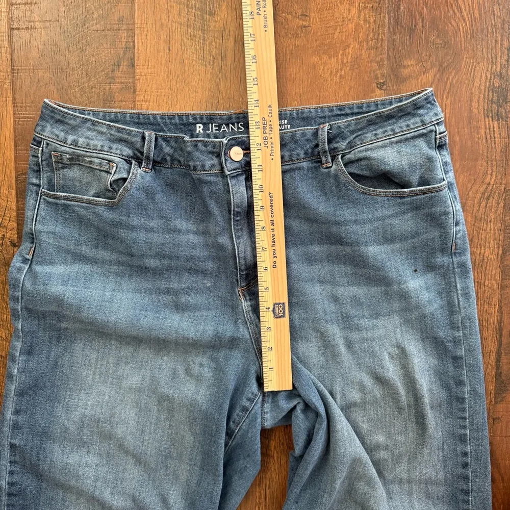 R JEANS The High Rise frayed hem, wide leg jeans, plus size Canada 36/ US 16 Blue - Image 5