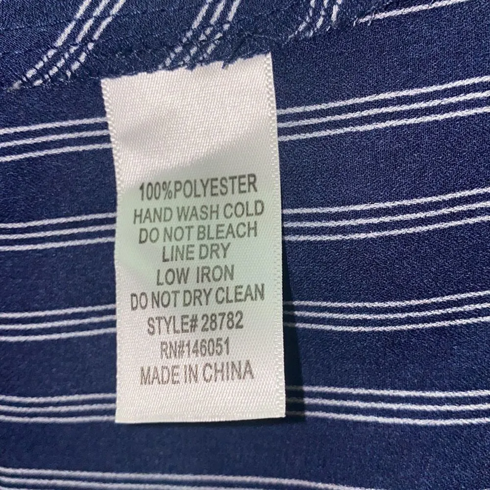 ✨Striped Navy & White Front Tie Blouse✨ - Image 5