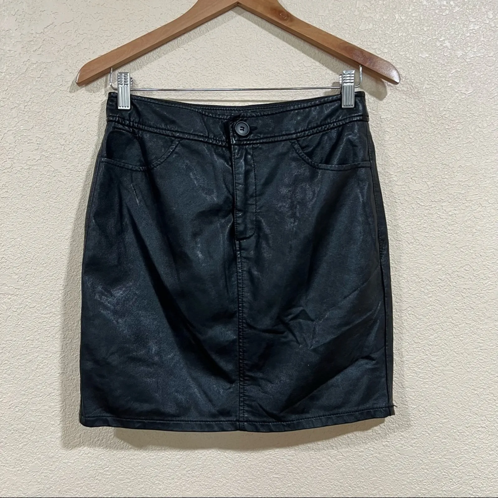 Fifteen Twenty black Vegan Faux leather high waist skirt - Image 3