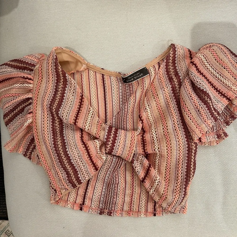 Women’s woven pink crop top size small - Image 3