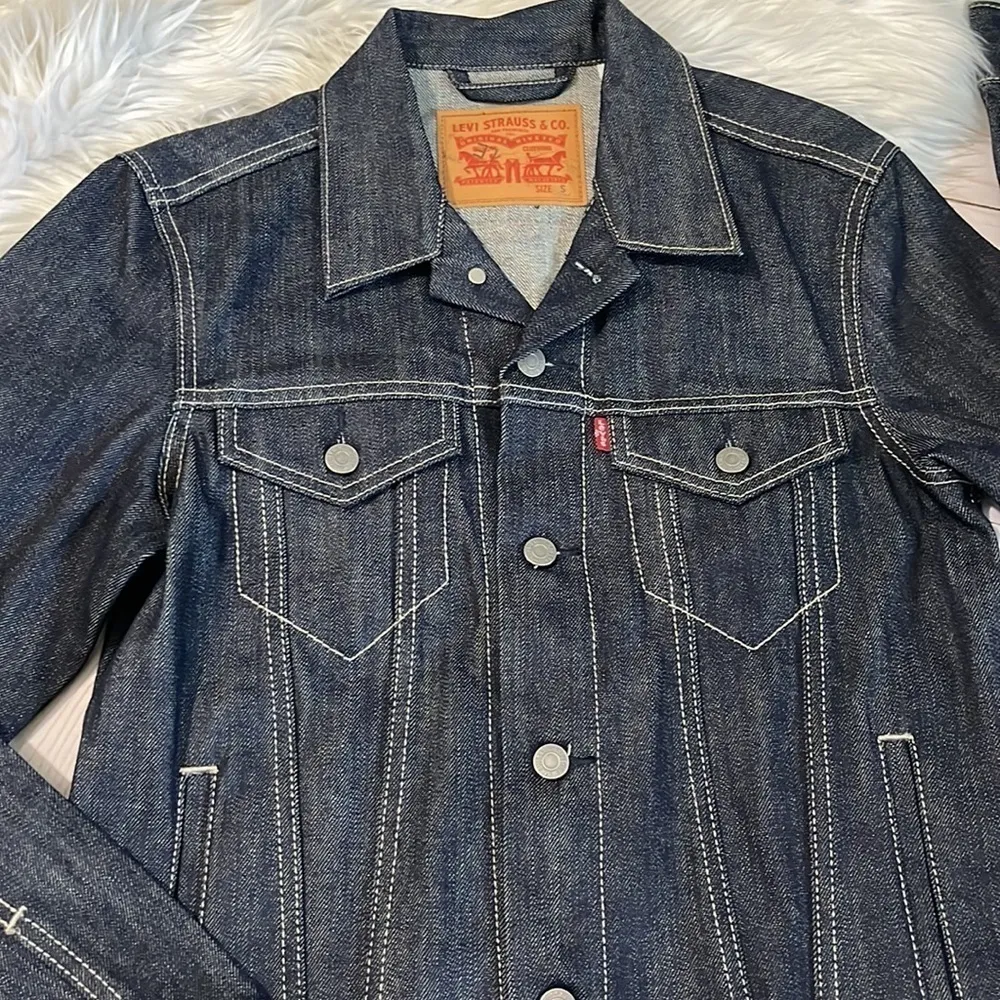 Levi’s Trucker Jacket Size Small - Image 8
