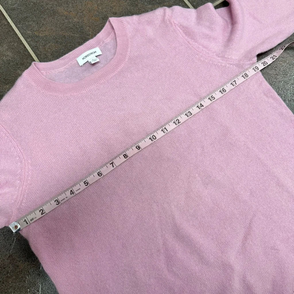 Nordstrom 100% Cashmere Long Sleeve Crewneck Knit Sweater Light Pink Medium - Image 10