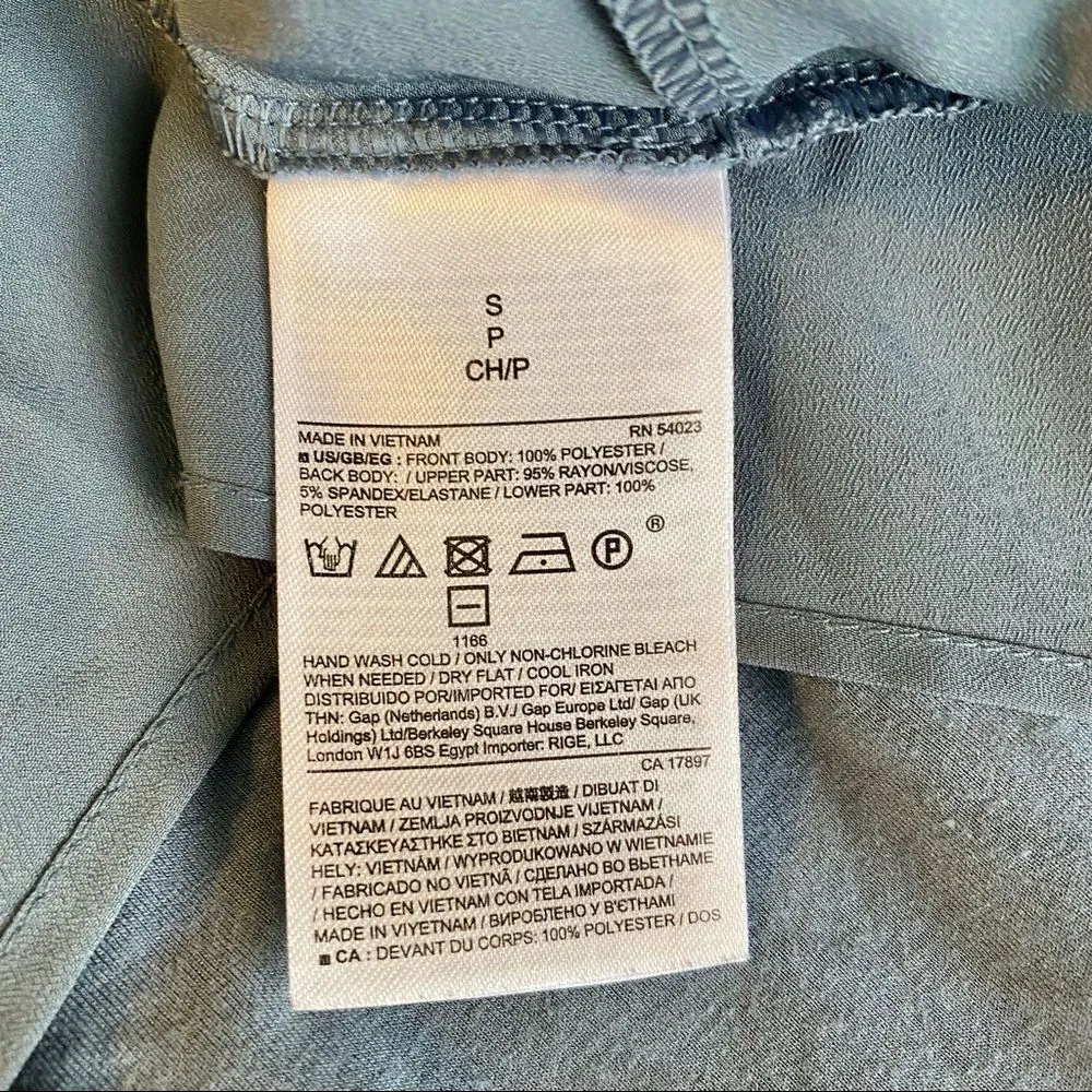 Banana Republic Steel Blue V-Neck Tank Top Blouse Small - Image 6