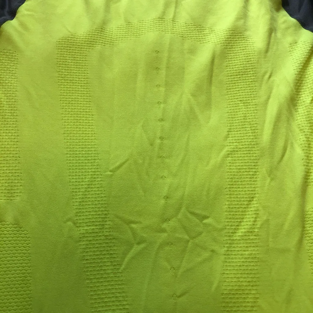 Champion Longsleeve Workout Tee - Image 8