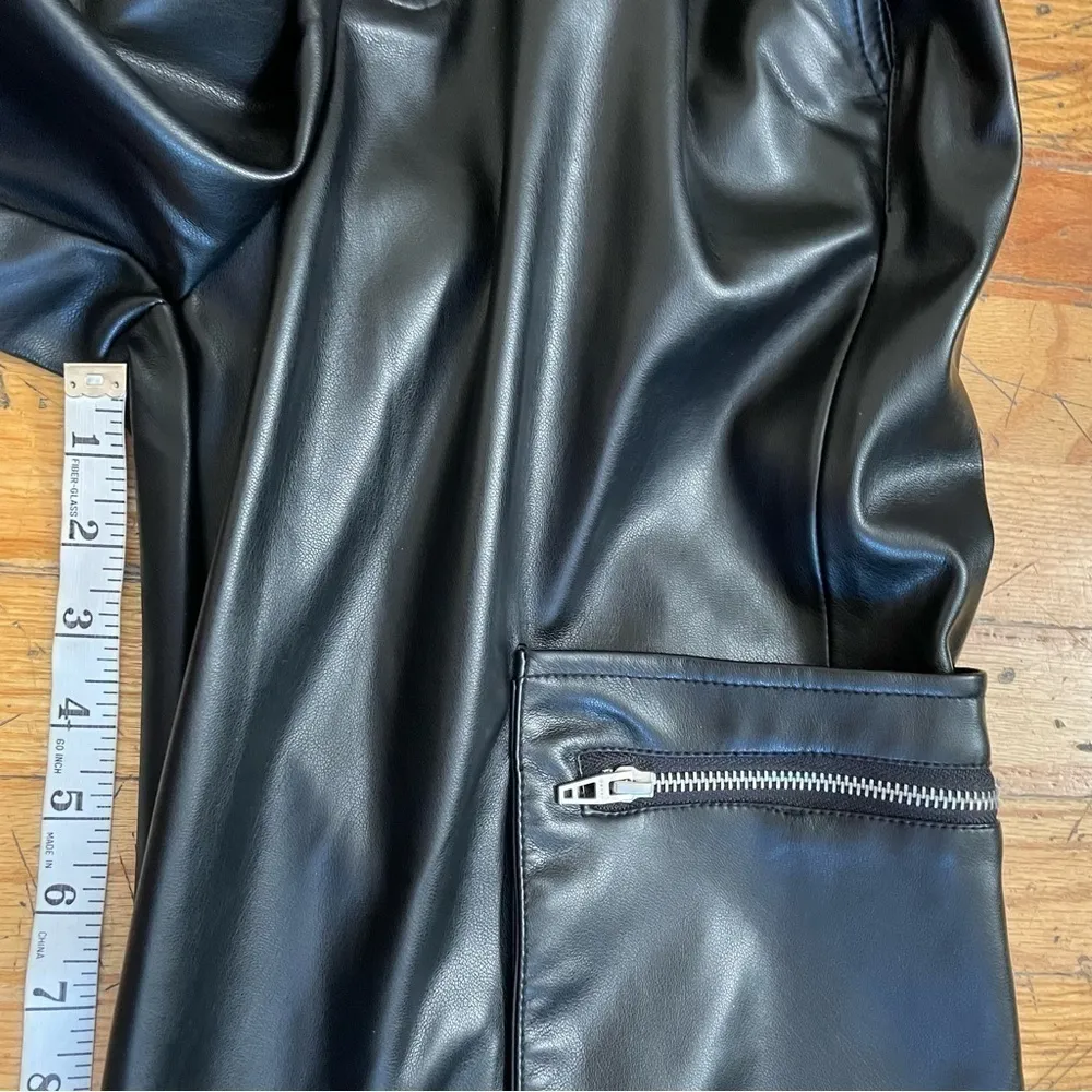 BlankNYC Black Faux Leather Wide Leg Cargo Pants Size 27 - Image 8