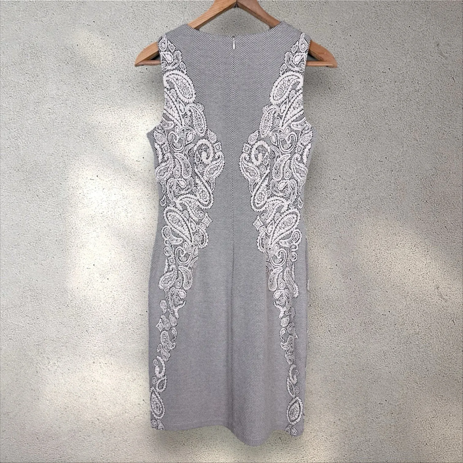 J. McLaughlin Devon‎ Knit Sheath Dress Black White Office Business Sz S - Image 4