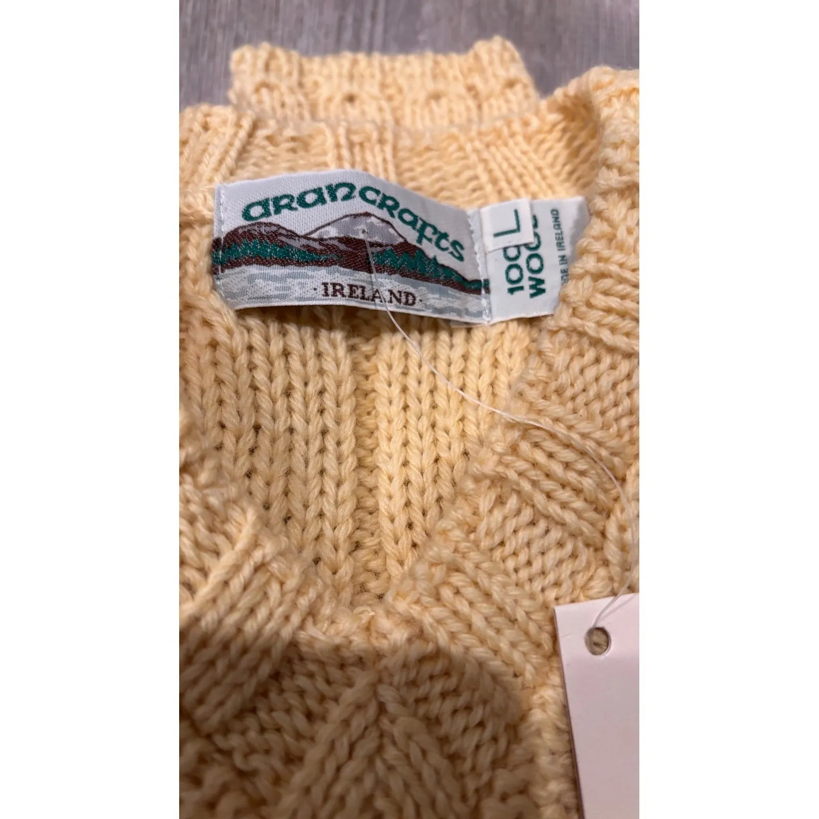 Aran Crafts Women's Yellow Cable Knit Sweater 100% Wool Made in Ireland Size L Size L - Image 3