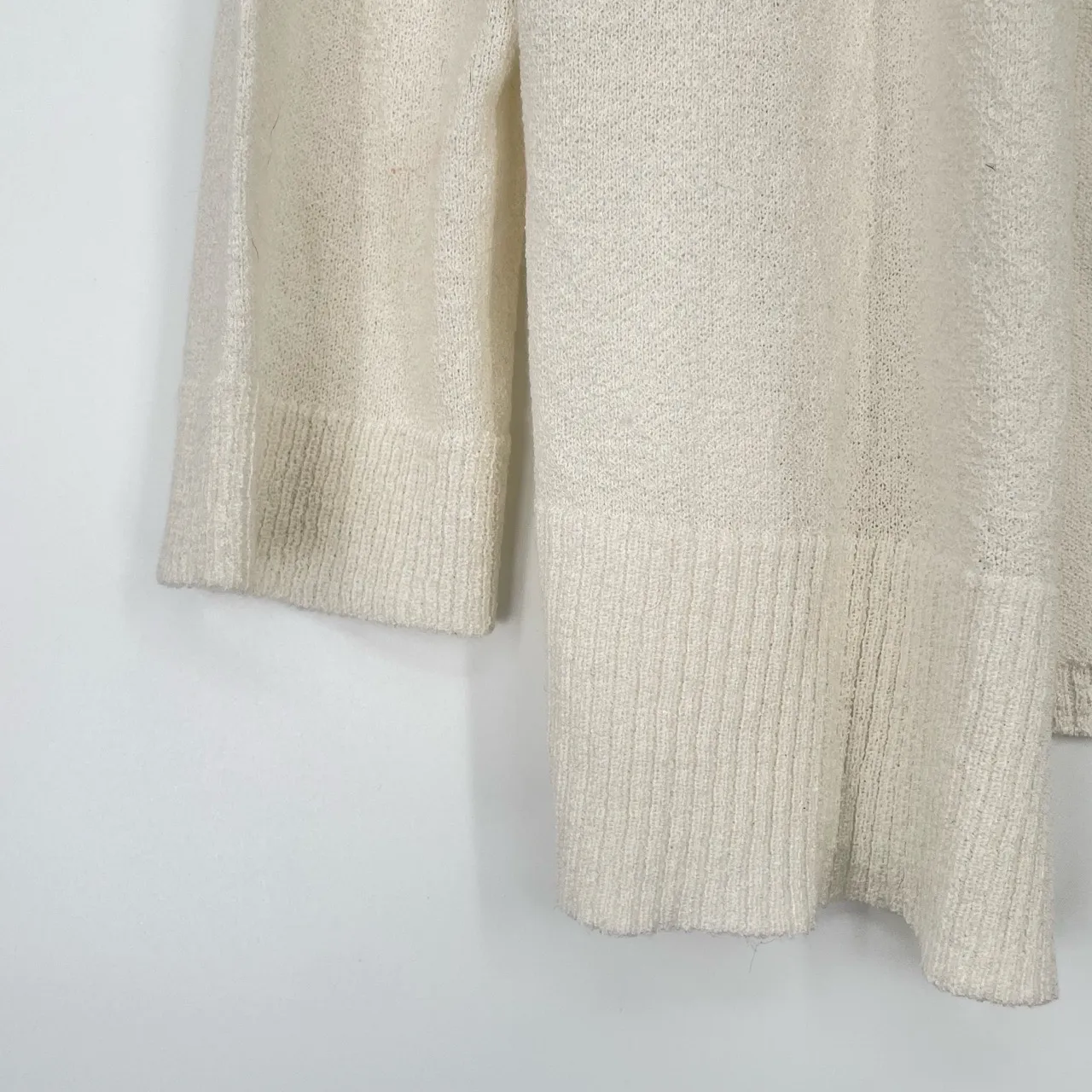 2/30$ Pointelle Womens Old Money Lightweight Cream 3/4 Sleeve Cardigan Medium‎ - Image 3