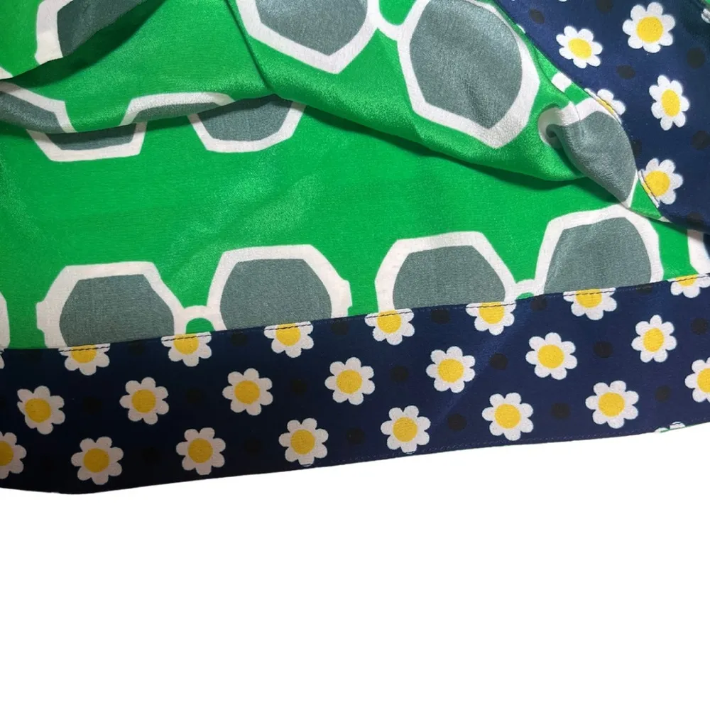 Equinox Sunglass Print Off-The-Shoulder Silk Green Blouse Small - Image 6