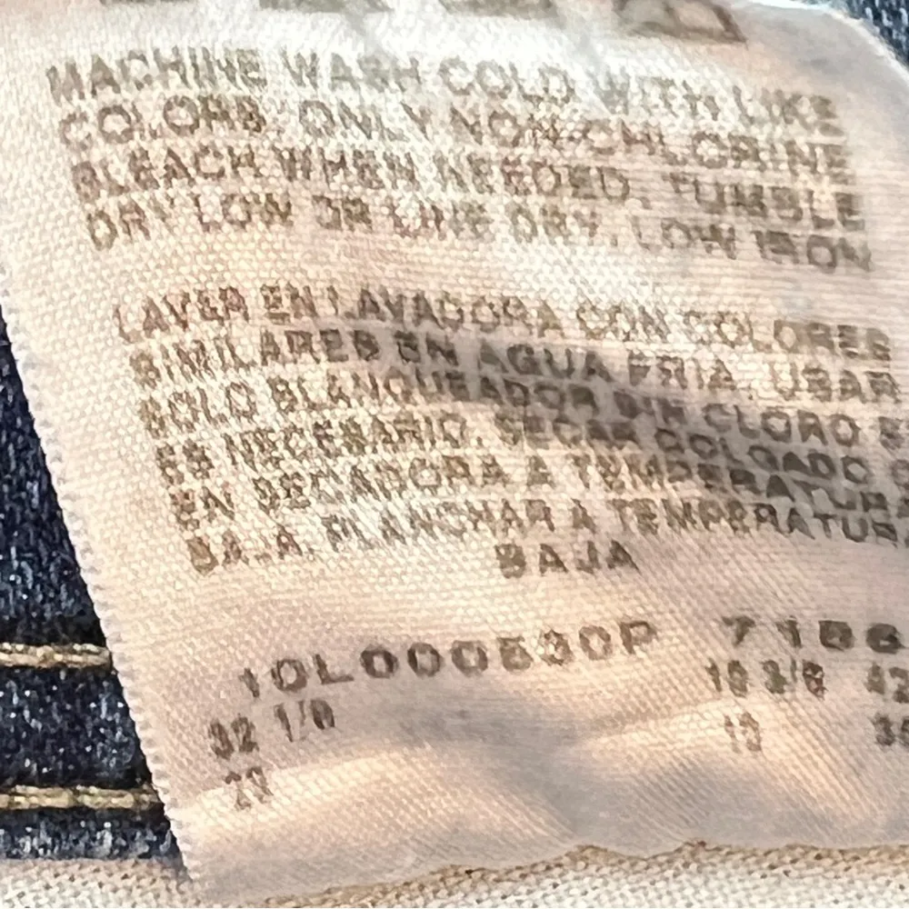 Lee Size 4 Medium Classic Fit At The Waist Blue Denim Bermuda 10” Shorts - Image 9