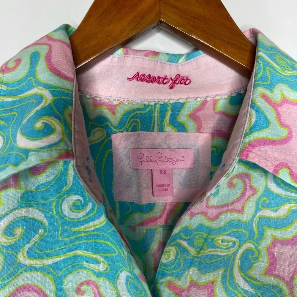 Lilly‎ Pulitzer Resort Fit Seahorse Button Down Top Xsmall - Image 3