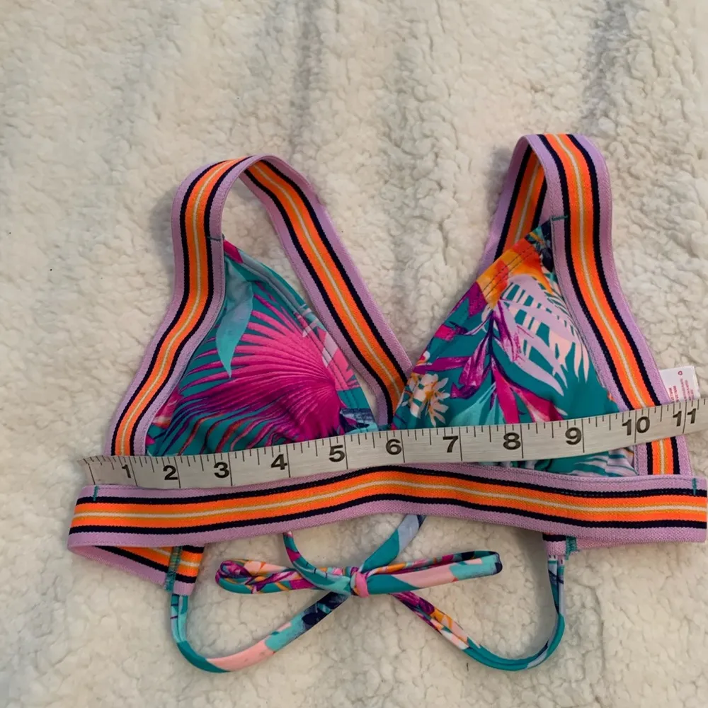 Xhilaration Swim Top - Image 12