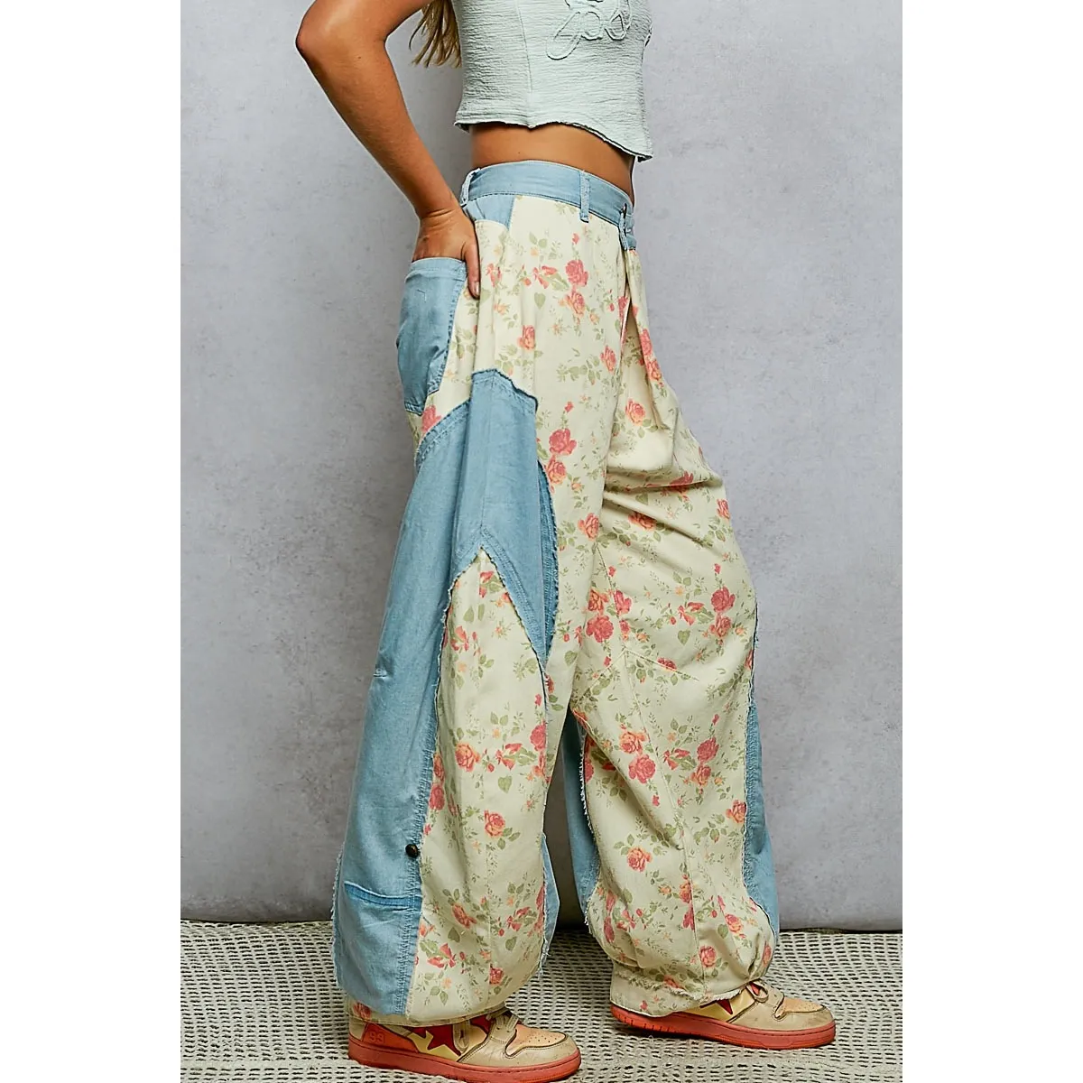 POL Barrel Fit Floral Patchwork Denim Pants Women's Size Small - Image 4