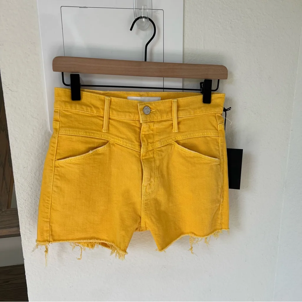 NWT MOTHER The Dazzler Seamed Yoke High Waist Shorts in Yellow Size 25 - Image 4