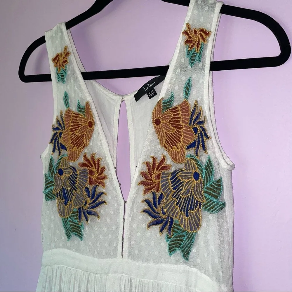 Lulu's XXS Maxi Dress White Embroidered Floral Vacation Cottage Coastal Boho - Image 3