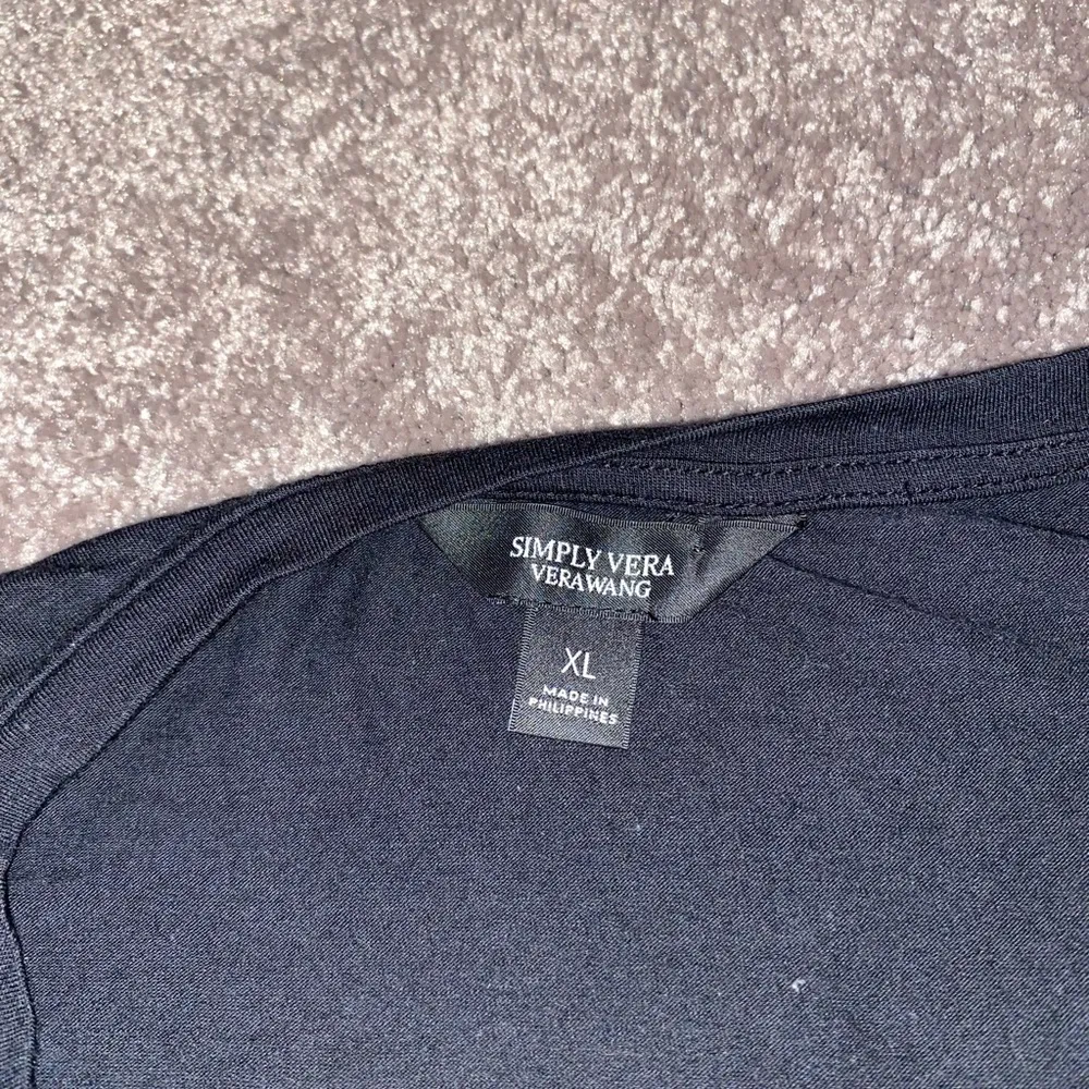 Simply Vera  Black Top SIZE XL - Image 2
