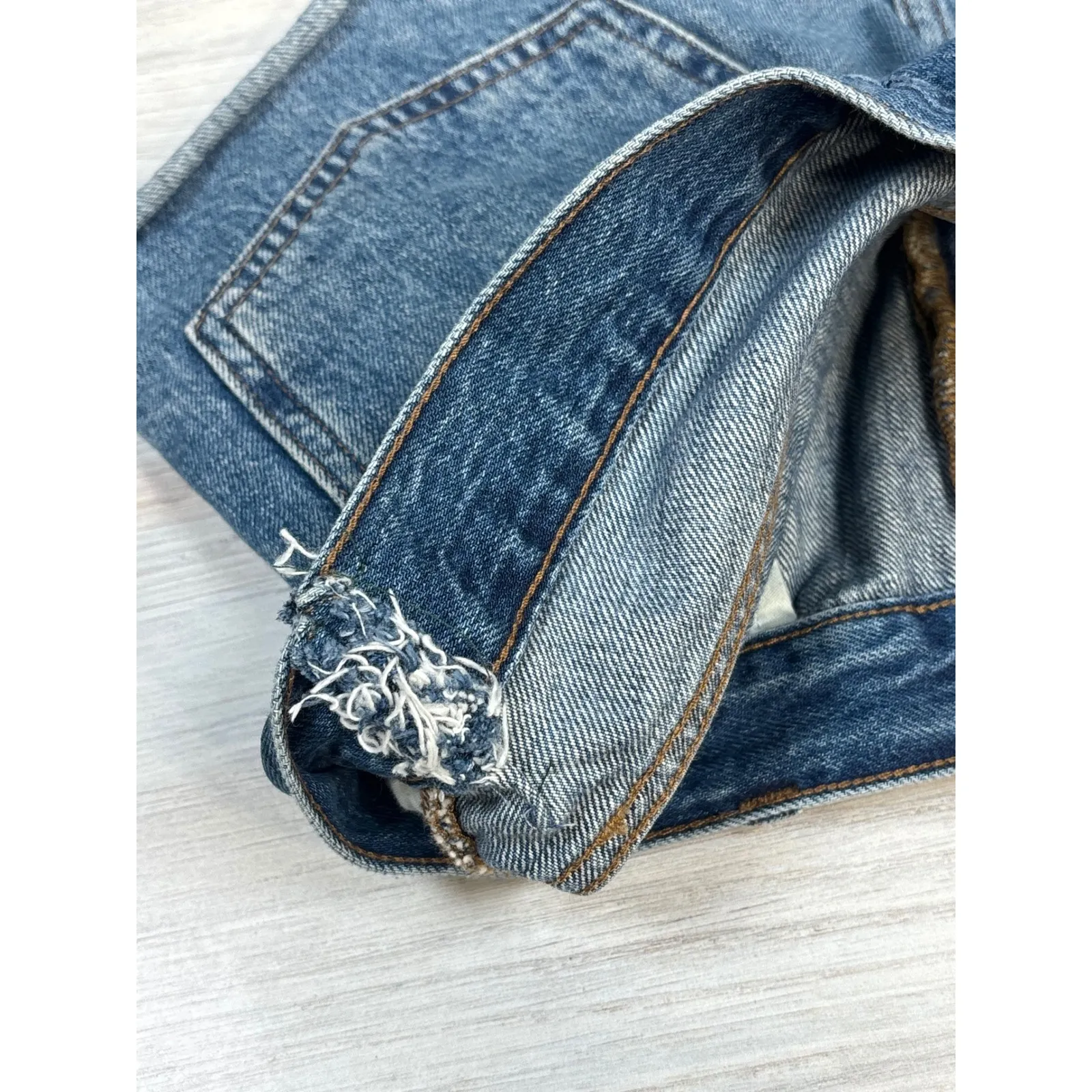 Madewell Relaxed Denim Shorts Womens Size 26 Blue Wash Distressed‎ Raw Hem - Image 7