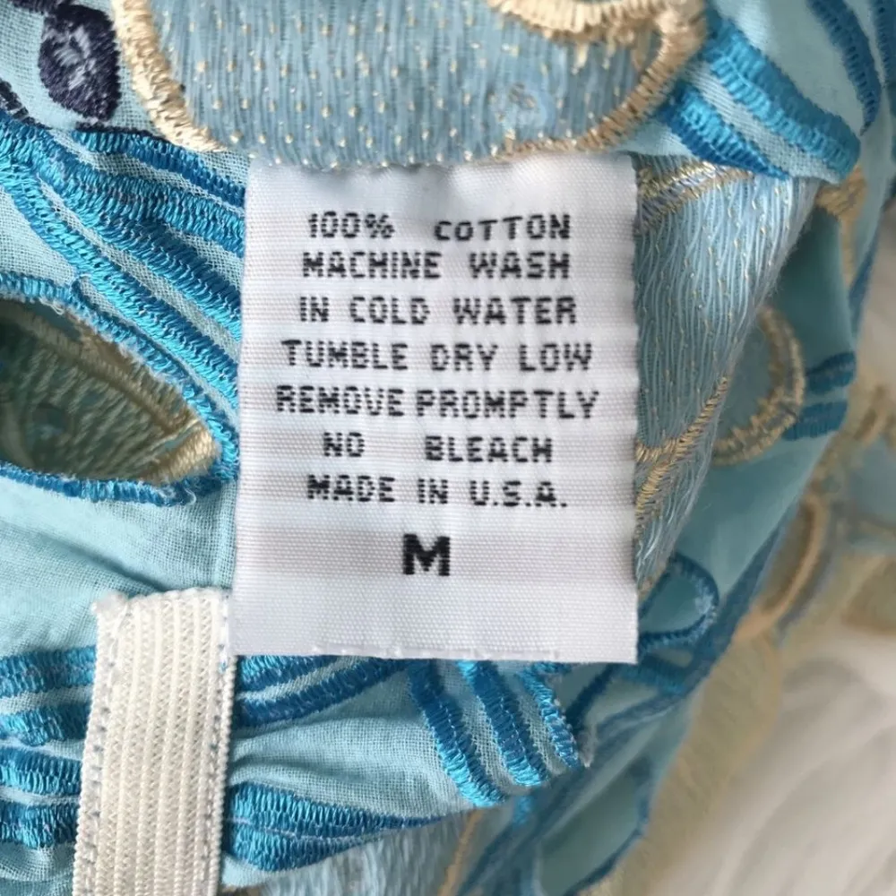 SAKARA Bola Tito Top Floral Blue beach Coverup Size undefined - Image 6