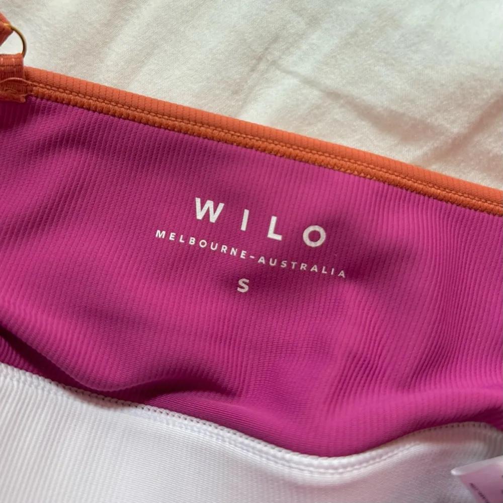 WILO Vibrant Colorblock Athletic Bra Pink - Image 5