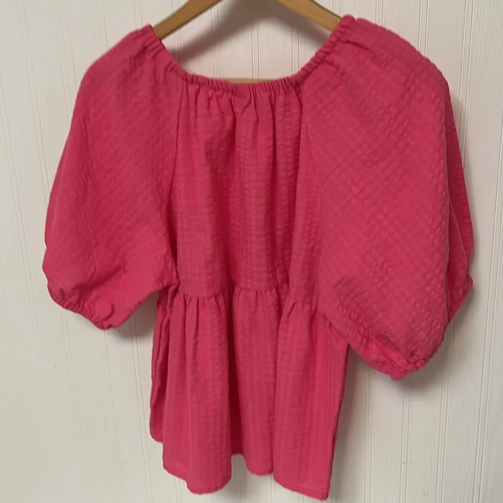 Pink Blouse with Puffy short sleeves - Image 4
