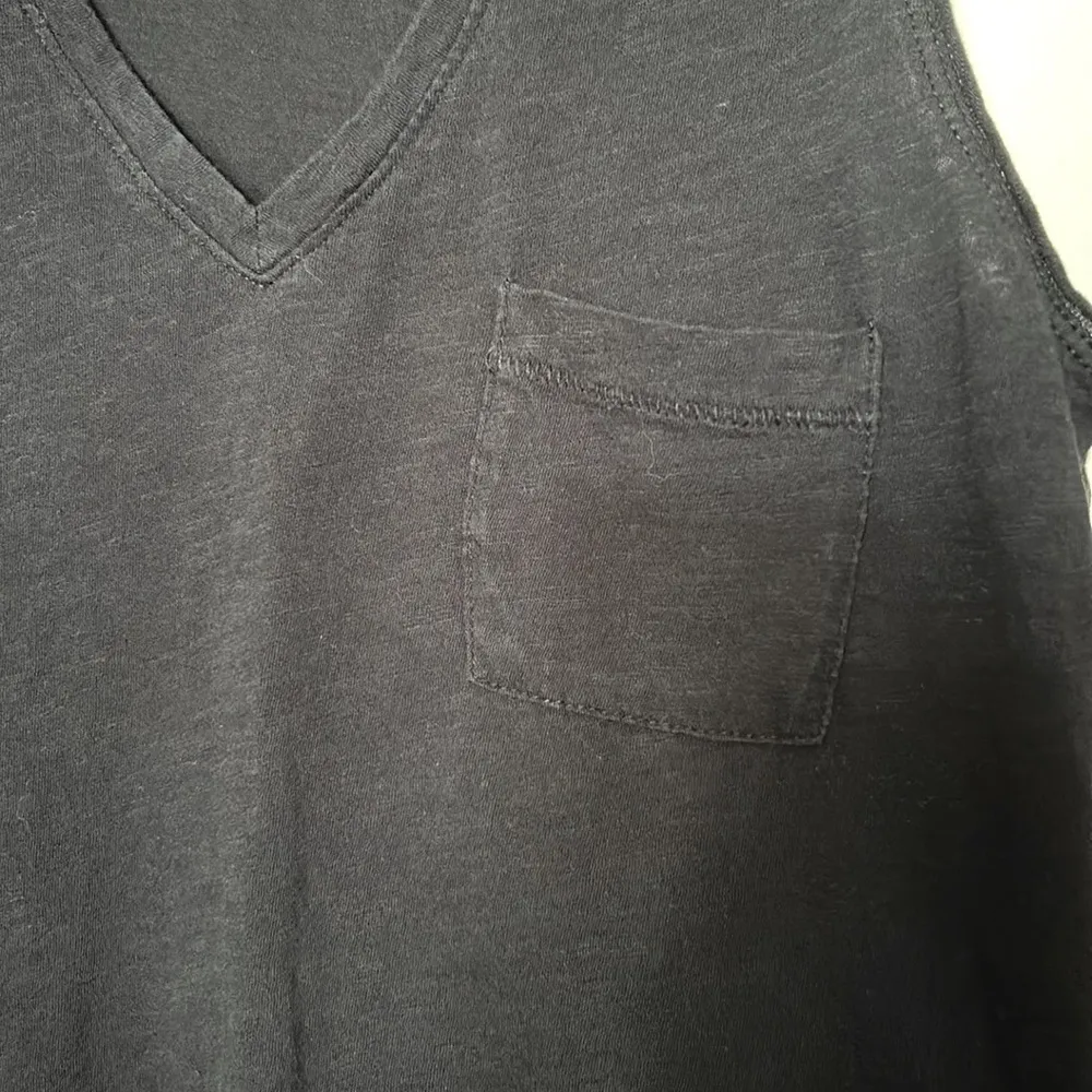 Madewell whisper cotton v neck pocket tank black - Image 2