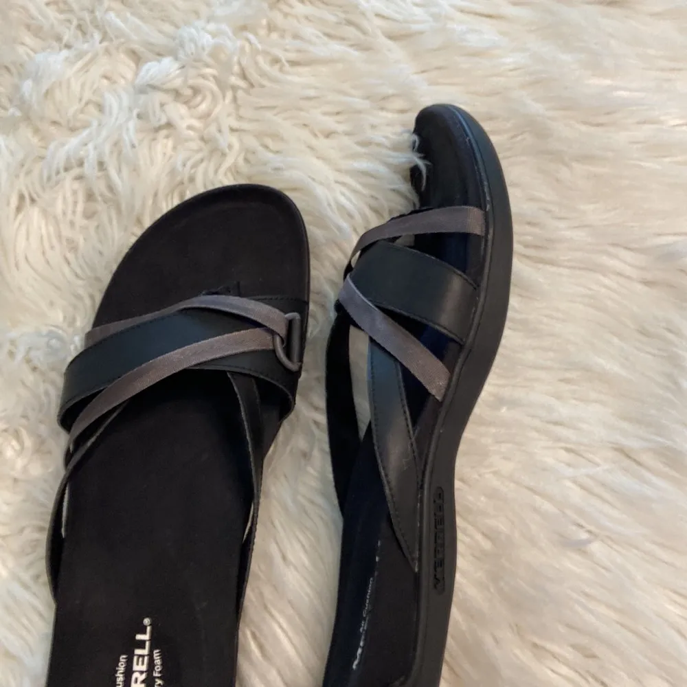 Merrell AirCushion Memory Foam sandals size 11 BNWOT black and gray color - Image 15