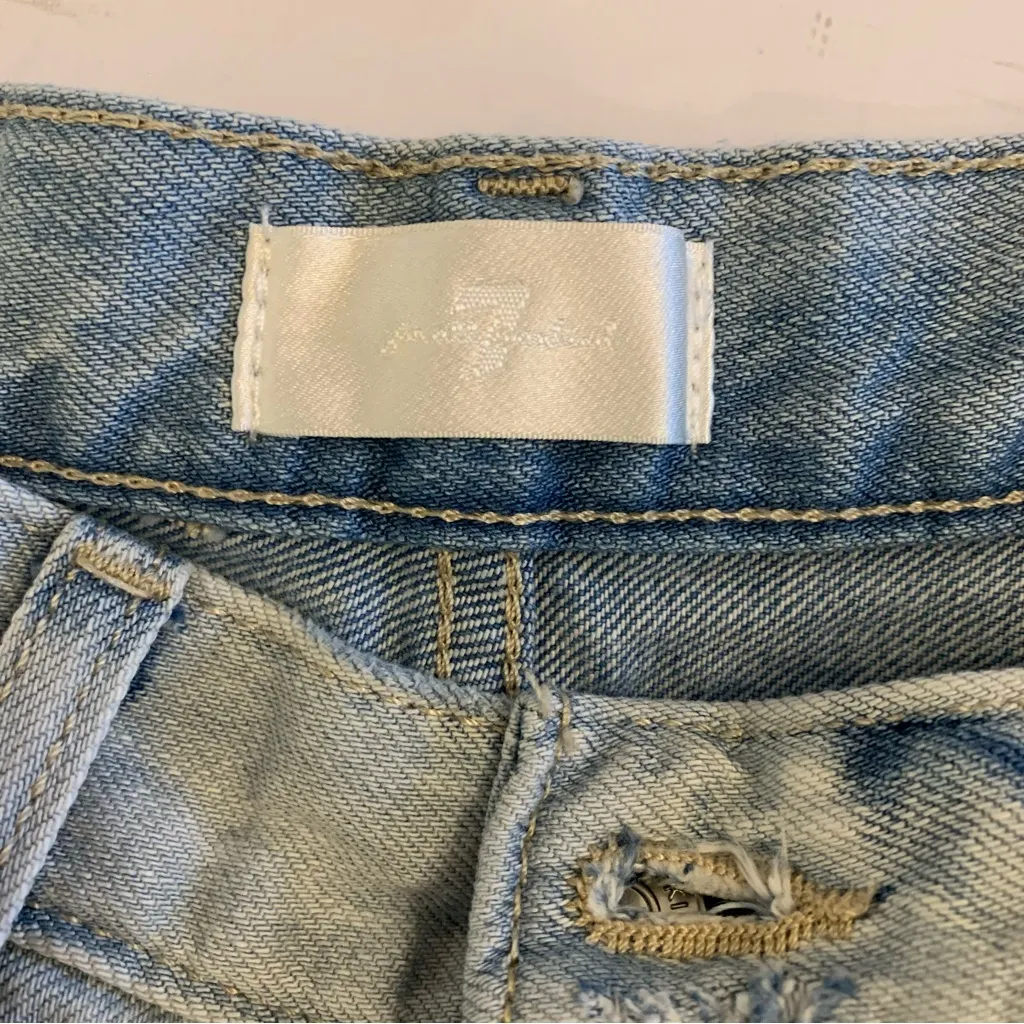 7 For All Mankind Balloon High Waist Distressed Raw Hem Jeans Size 26 - Image 2