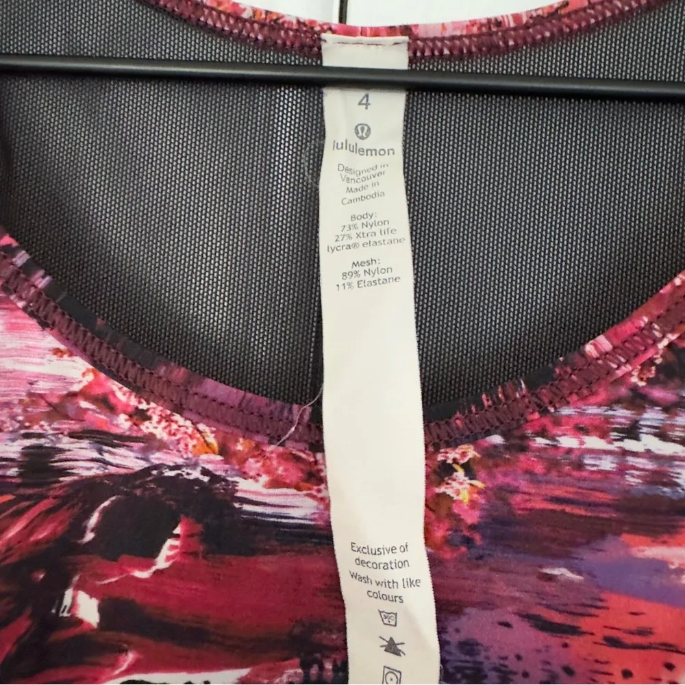 Lululemon Sculpt Tank II in Dahliascape Multi / Black size 4 athletic mesh run - Image 9
