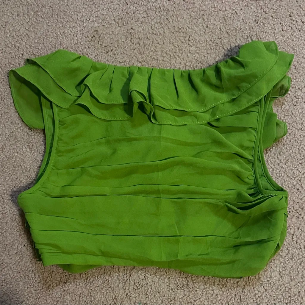 NWT Lovers and Friends Caputo Crop Top in Grassfed Green Size Small Frilly - Image 4